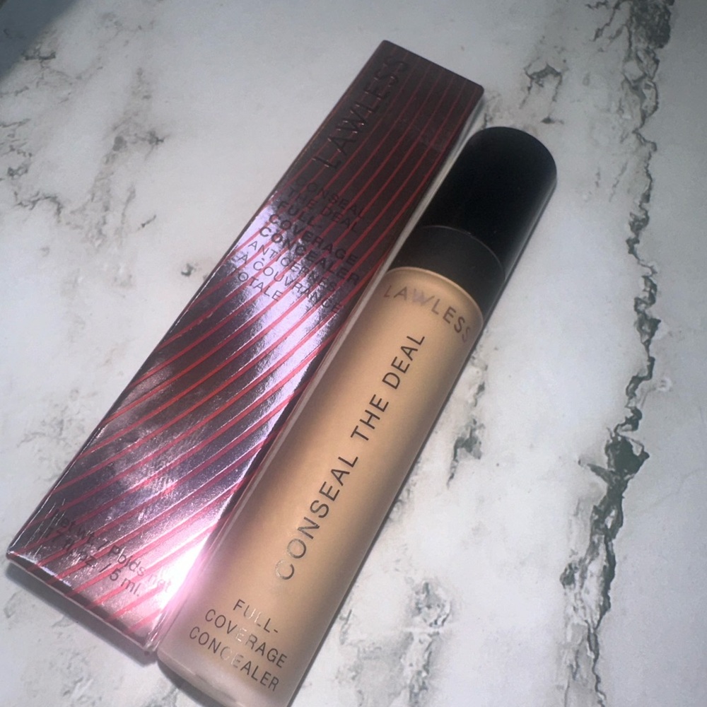 Lawless Conceal The Deal Full Coverage Concealer in Goldie